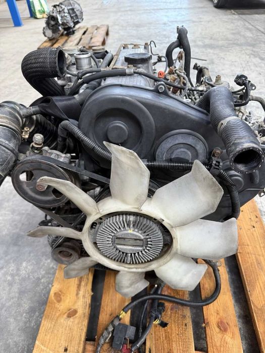 Motor Mitsubishi L200 Pajeroo H1 2.5 turbo diesel codigo 4D56 completo