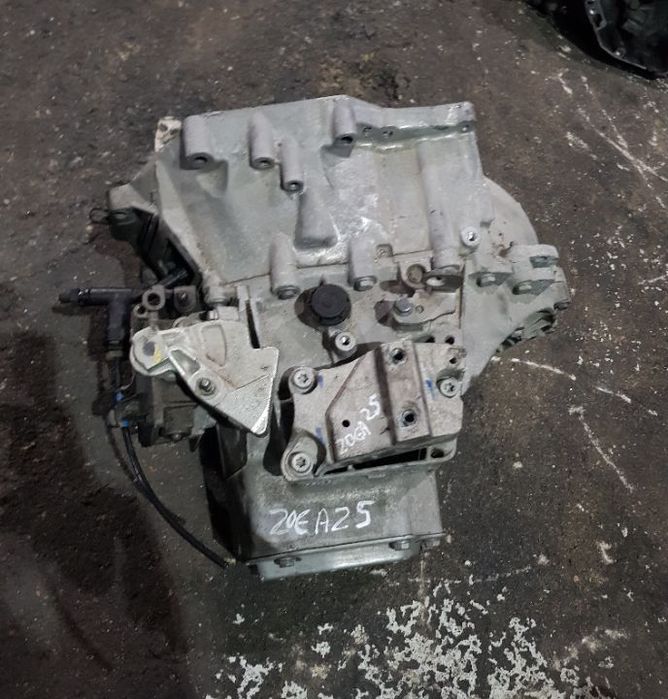 Caixa de Velocidades Peugeot 207/308/Citroen Berlingo/DS3 1.6 Hdi Ref: 20EA25