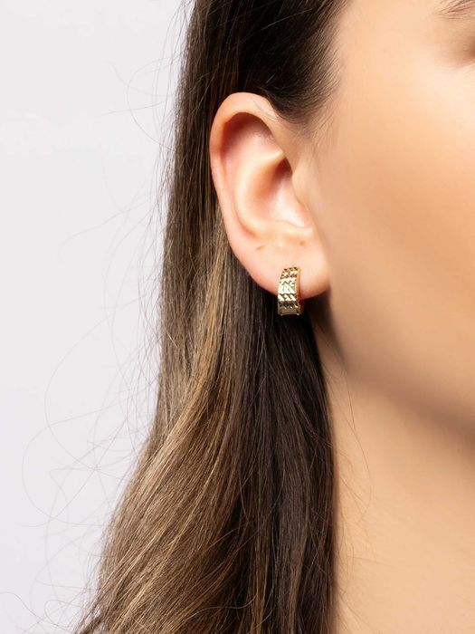 Złote kolczyki 585 diamentowane