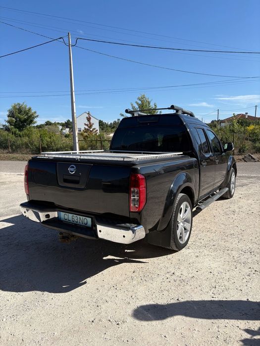 Nissan Navara 2.5 dCi CD LE Hi-Tech AT