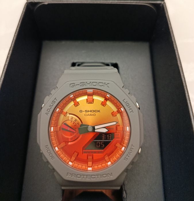 Годинник Casio G-Shock GA-2100FL-8A Новий Оригінал