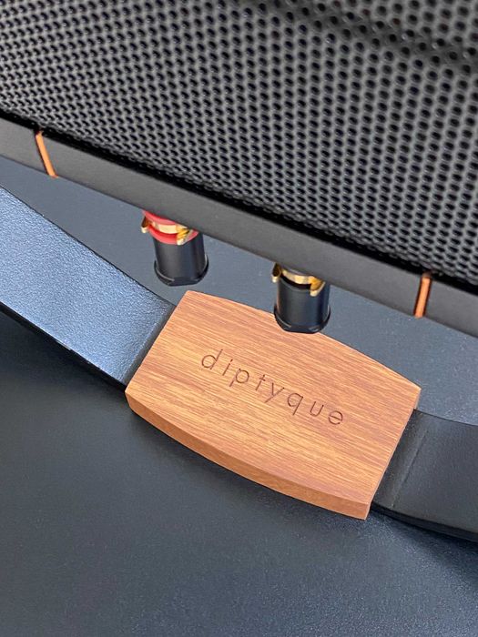 Colunas de som Diptyque DP77