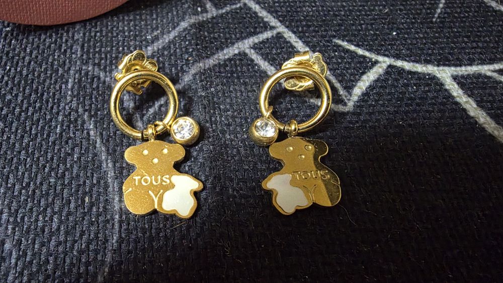 Brincos tous originais