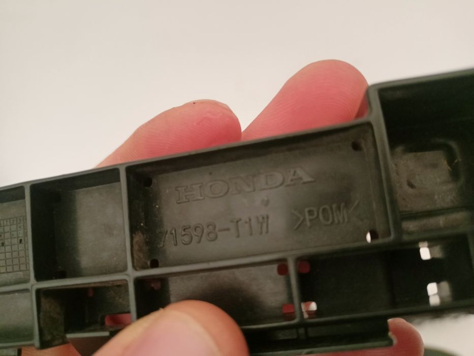 Honda CR-V IV 4 Lift FL 15-18 ślizg zderzaka prawy lewy tył komplet