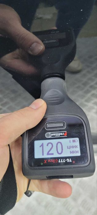 Двері передні ліві Audi Q7 2011-2015