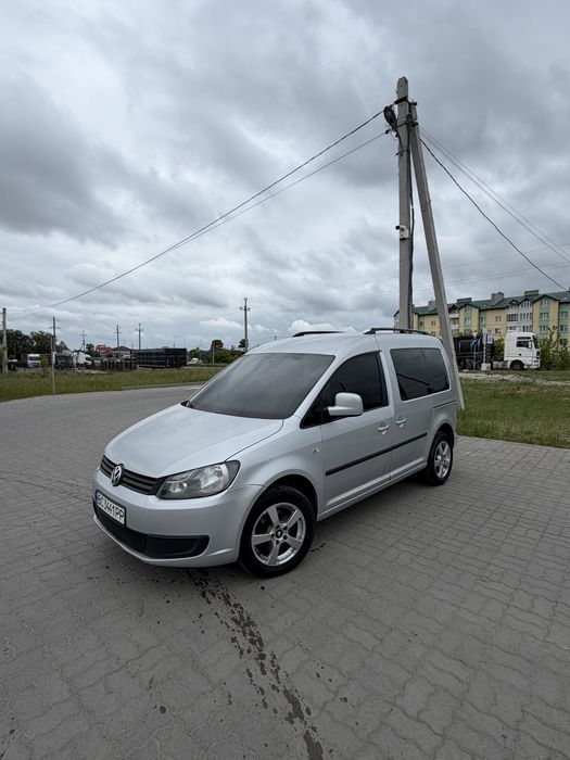 Продам кадік 2011 повний пасажир