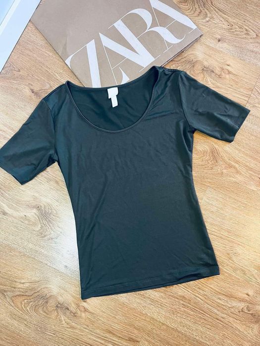 H&M Basic zielona bluzka koszulka t-shirt klasyczna khaki