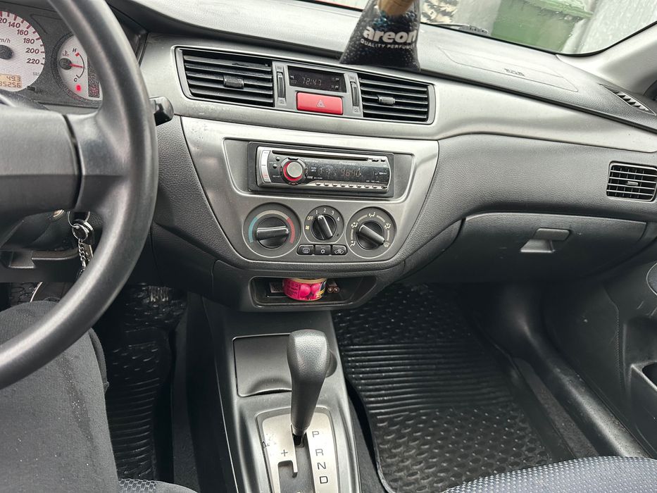 Продам Митцубиси Лестер 9