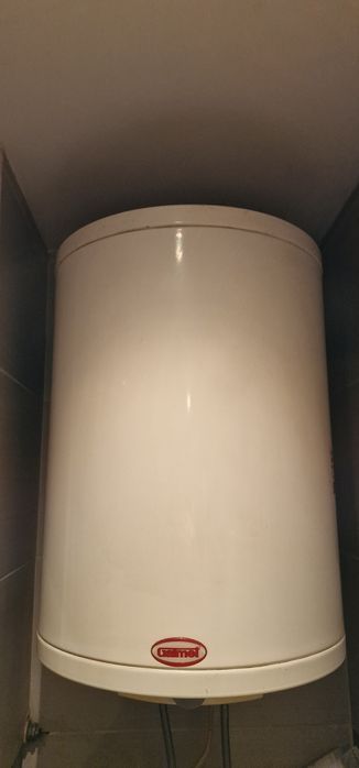Bojler elektryczny na wodę 40L