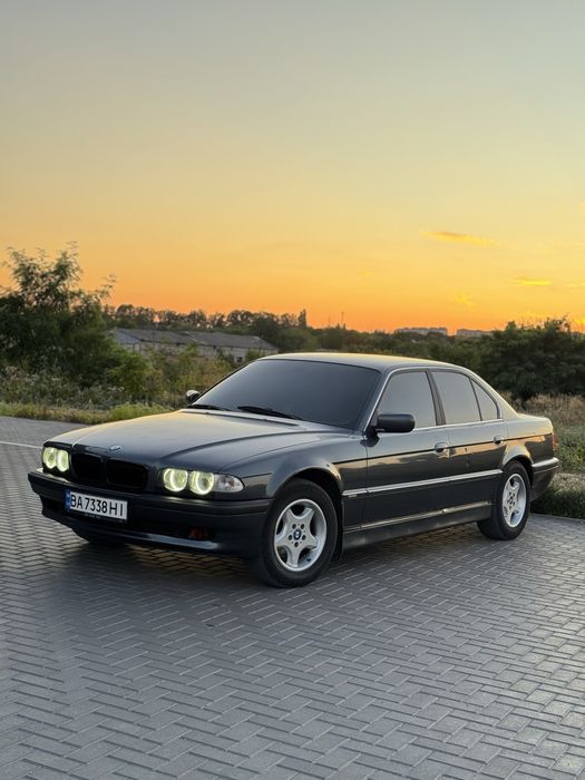 BMW 7 Series 1999 VIN WBAGE410X0DN18029 фото оголошення 2 з 13