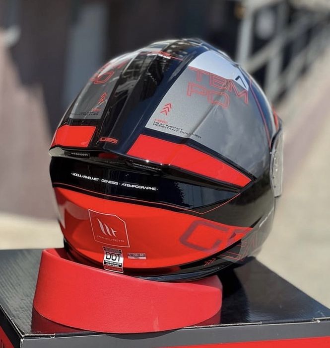 Мото шолом MT genesis SV шлем MT helmets іспанський модуляр генесіс св