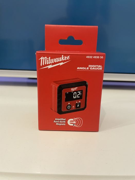 Milwaukee kątomierz cyfrowy 4932493656 stan jak nowy