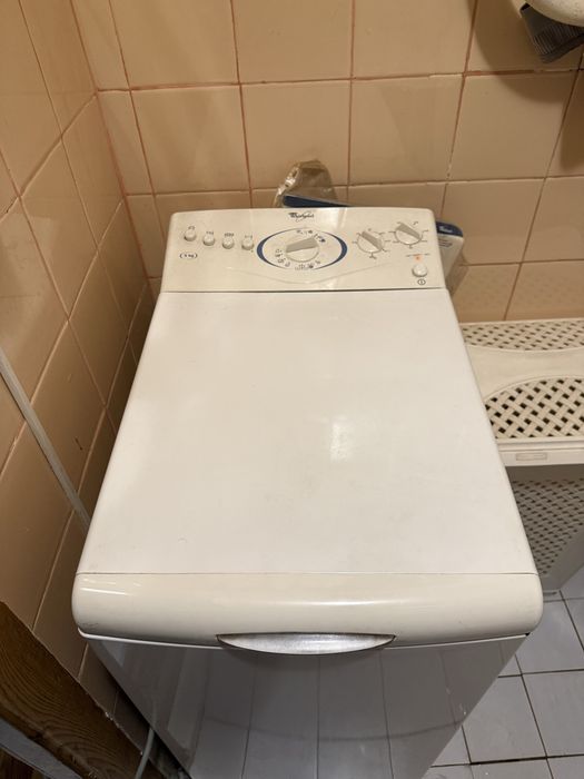 Продам стиральную машинку whirlpool awt 2284/1 - 800 на зачасти