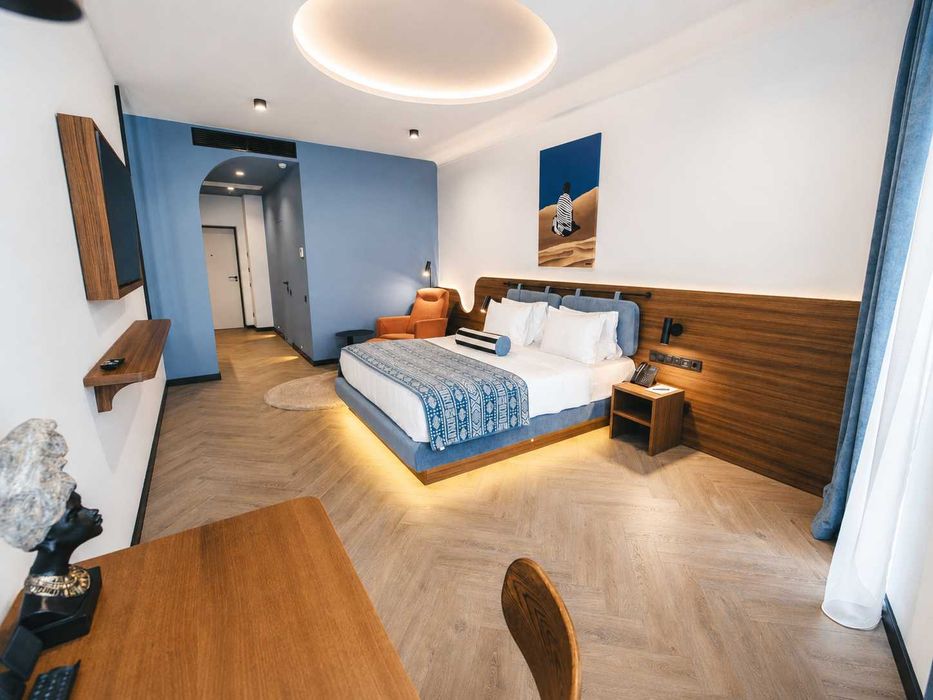 Довгострокова оренда апартаментів в 5*готелі SPATIUM Medical & Wellness Hotel біля моря