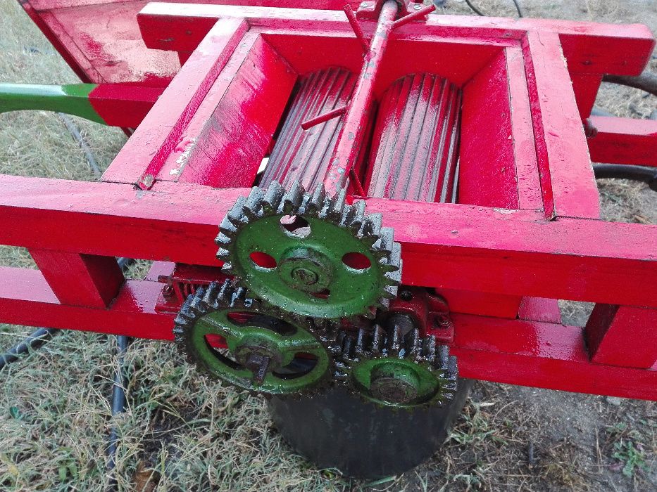 Manual Grape Crusher64751794703363121