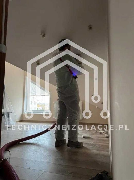 Ocieplenie pianą PUR | Ocieplenie Celulozą | Wełną | Rekuperacja