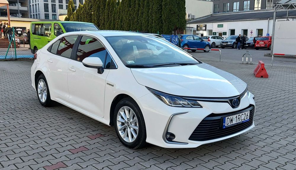 Toyota Corolla, Wynajem długoterminowy samochodów, wypożyczalnia aut