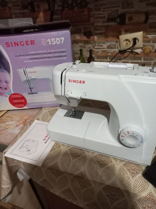 Швейна машинка Singer 1507