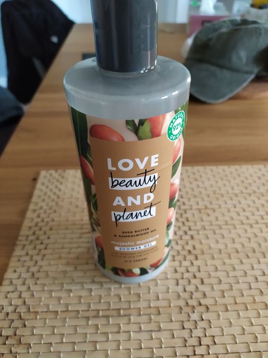 Sprzedam odżywczy żel pod prysznic