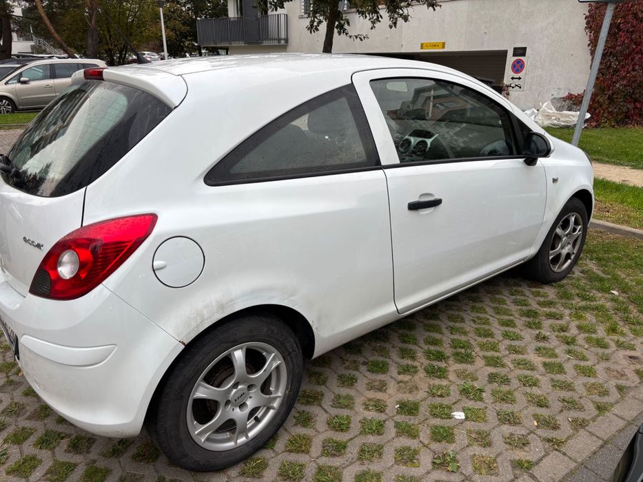 Opel Corsa 2012 rok