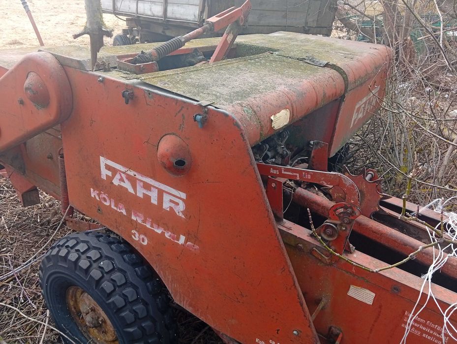 Продам прес тюковий Deutz Fahr