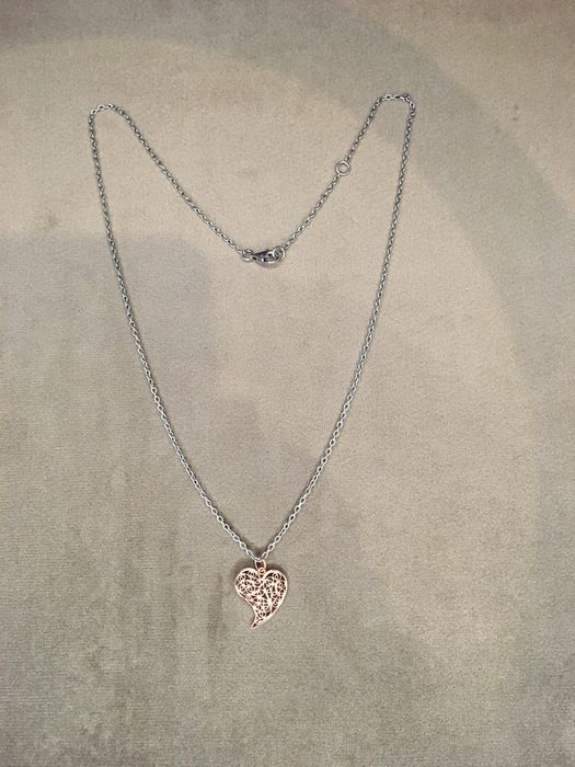 Fio / colar em prata com coraçao em prata dourado rosa