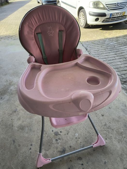 Cadeira de refeição de bebé