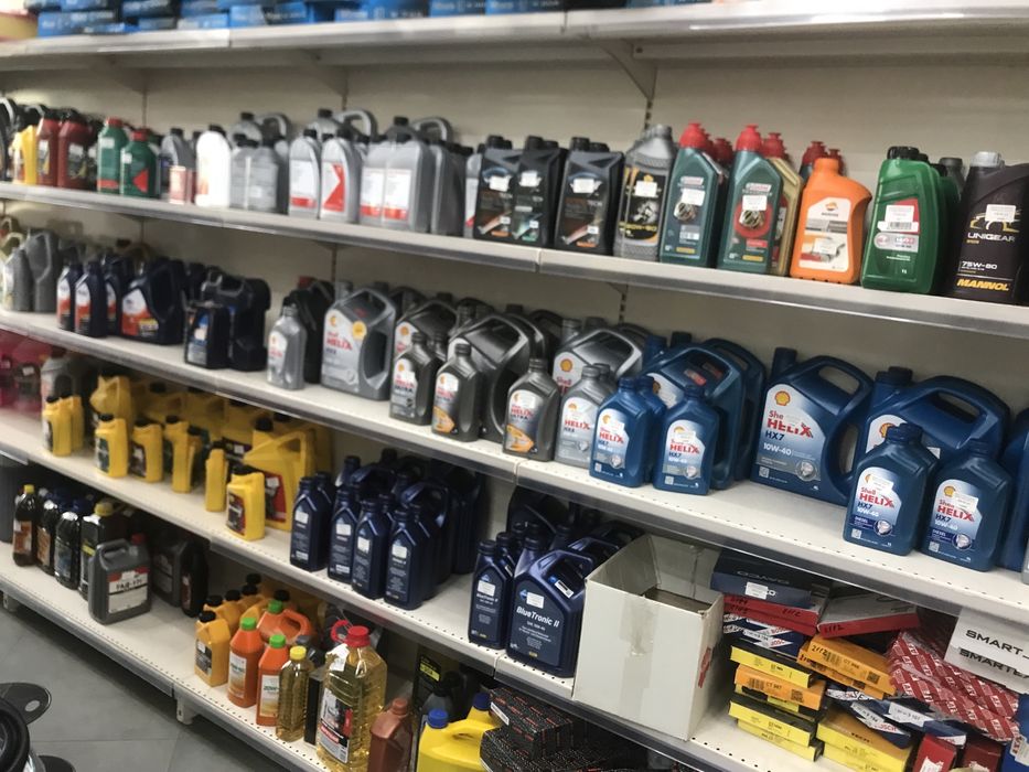 Автомагазин-Сто-Мойка Автозапчастини