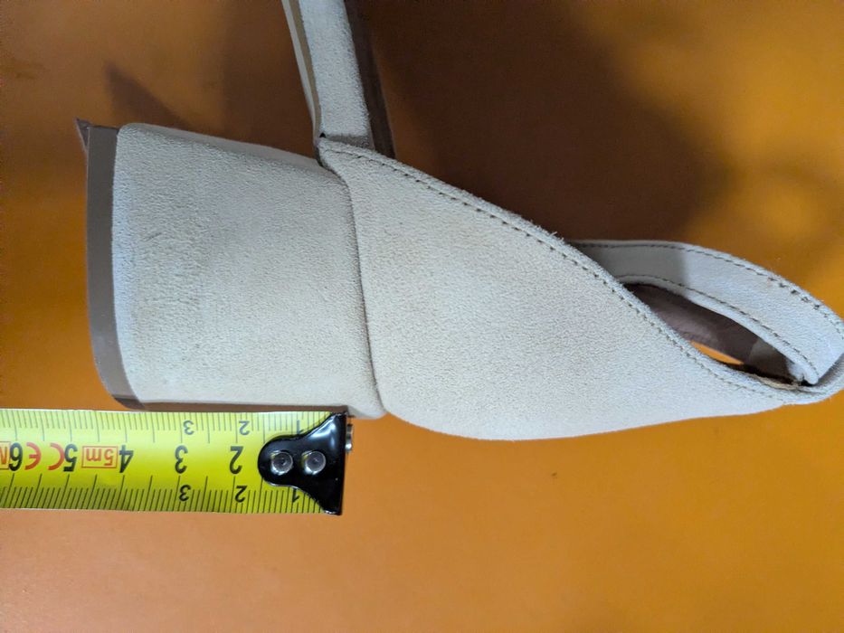 About you buty na obcasie zamszowe beżowe rozm. 41