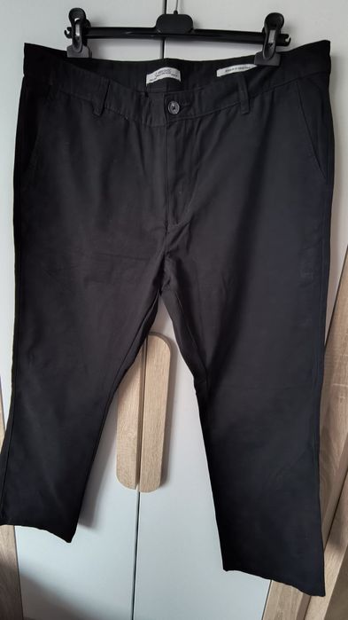 Spodnie męskie rozm. 38/31.