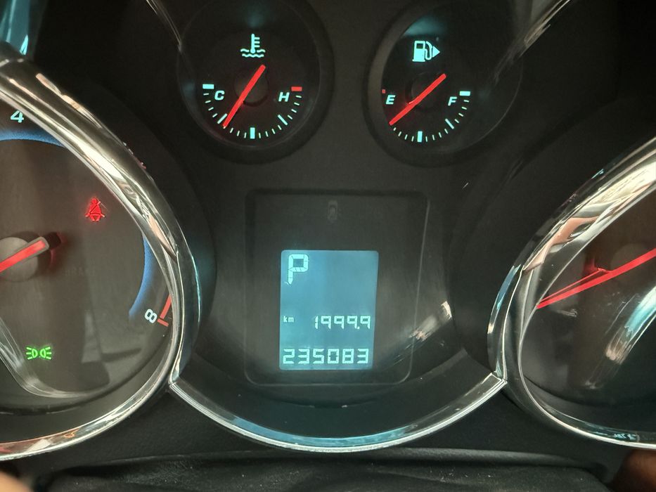 Продам Chevrolet cruze