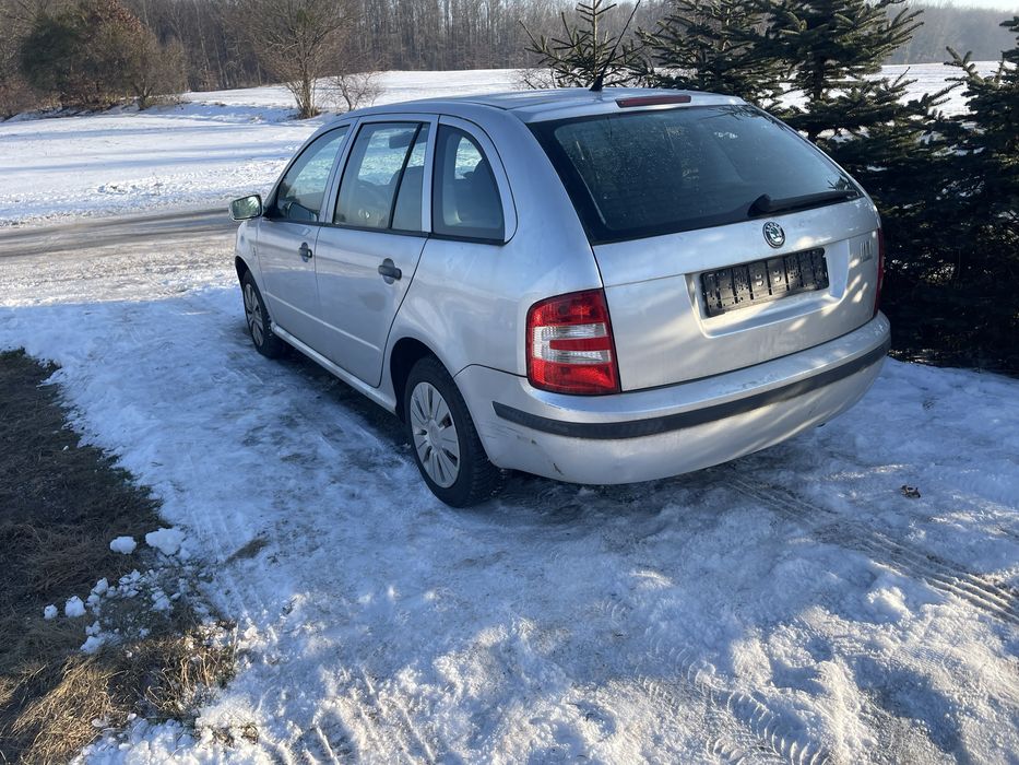 Skoda fabia 1.2 uszkodzony silnik