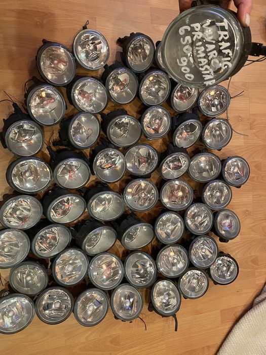 Галогенки противотуманки