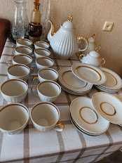 Сервіз вінтаж 46 елементів із сусальним золотом