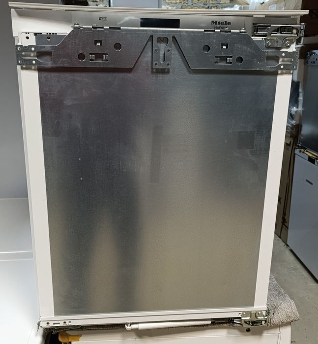 Морозильна камера Miele FN 30402 i