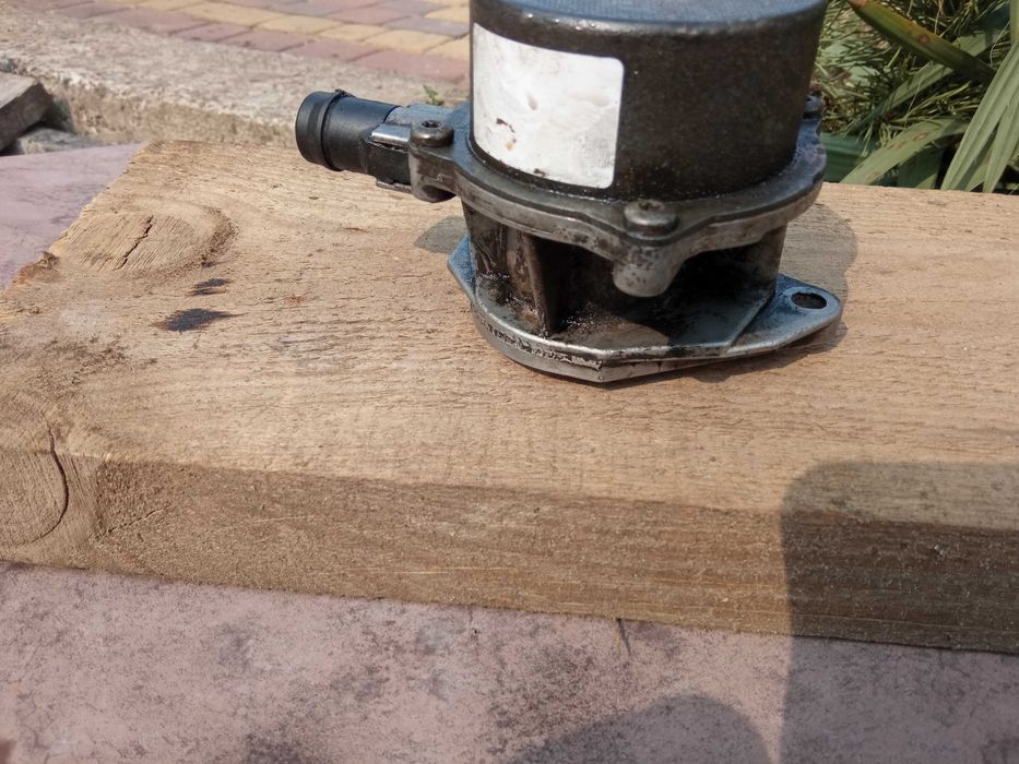 Вакуумний насос Renault 1.5Dci 8200327149