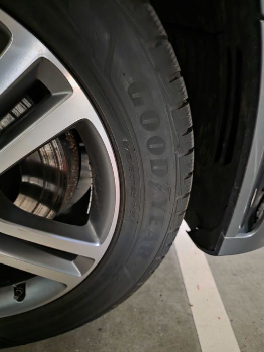 Conjunto 4 Jantes 22" originais e Pneus Mercedes