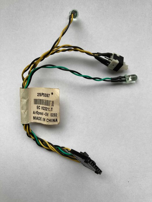 Kabel kabelek komputerowy 8 pin/2x LED+ włącznik
