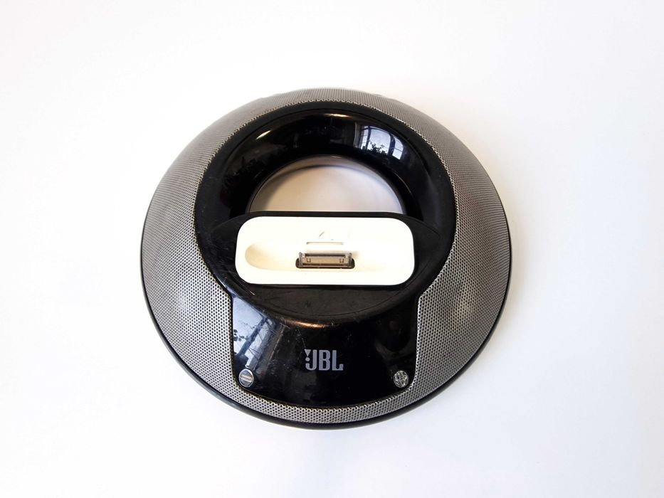 JBL On Stage II - stacja dokująca z głośnikiem do iPod iPhone