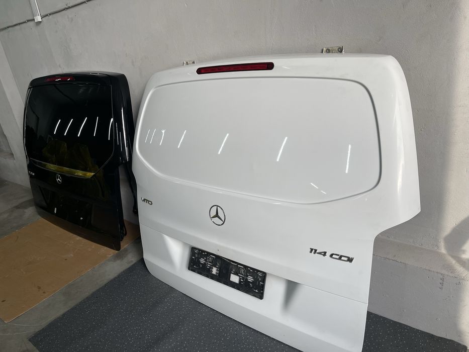 Двері дверка Vito ляда кришка багажника W447 V-Class Metris EQV