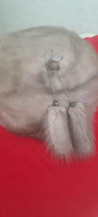 Жіночий  норковий берет