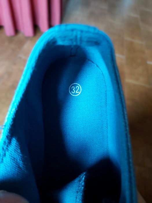 Sapatilhas/ténis de criança Novas azuis em lona