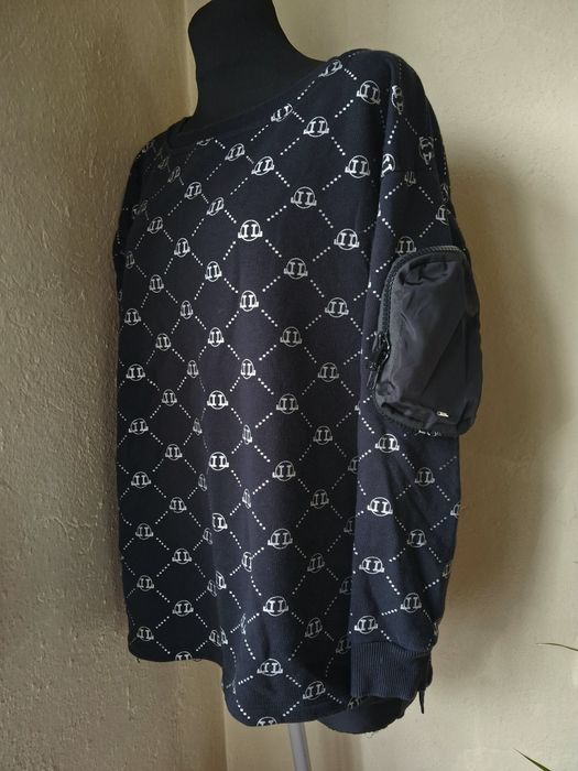 Czarna bluza z kieszenią by o la la bawełniana M 44