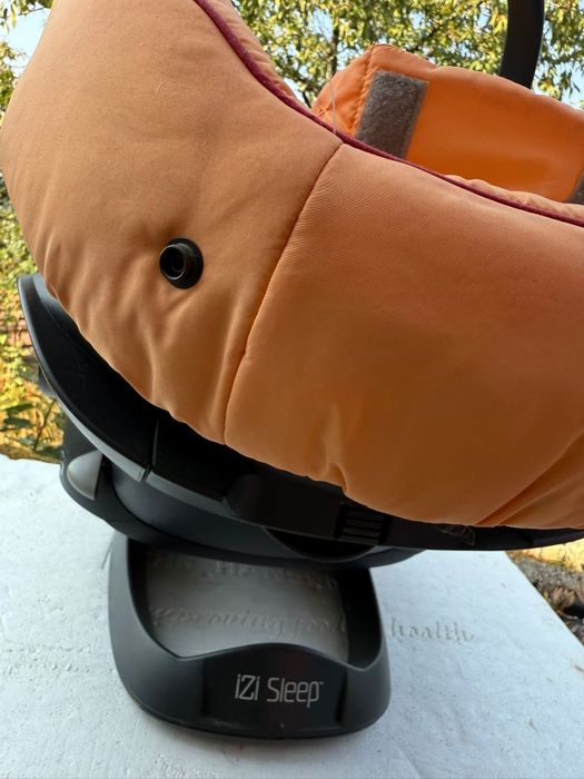 Cadeirinha bebé para automóvel