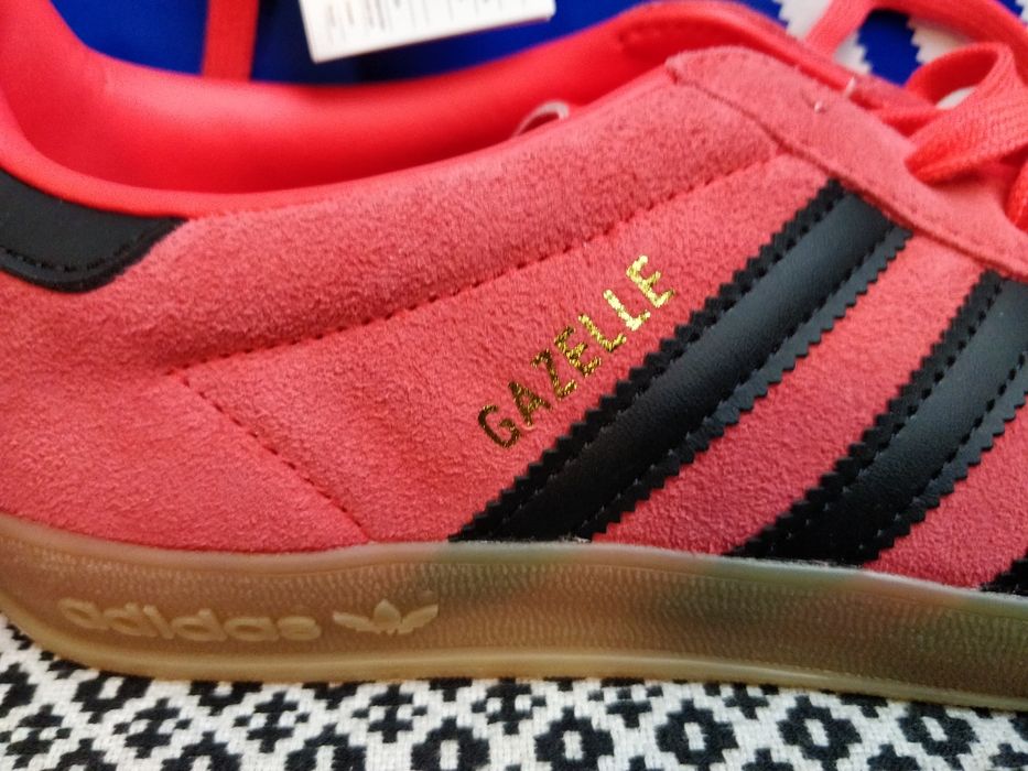 Gazelle roz 41 1/3