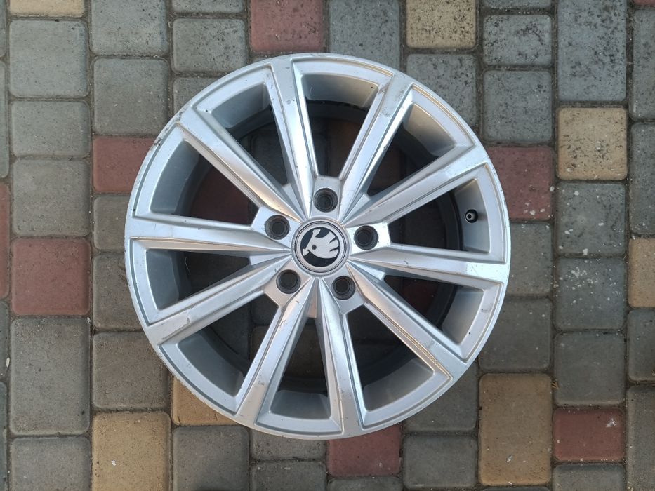 Диск R16 skoda в наявності 3 штуки
