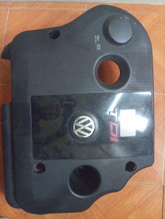 Tampa de motor Passat 1.9 2001