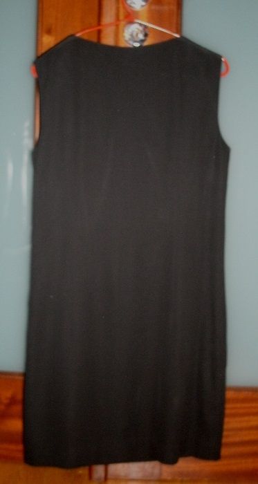 Vestido preto de cerimónia M