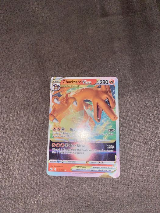 Card Pokémon charizard vstar