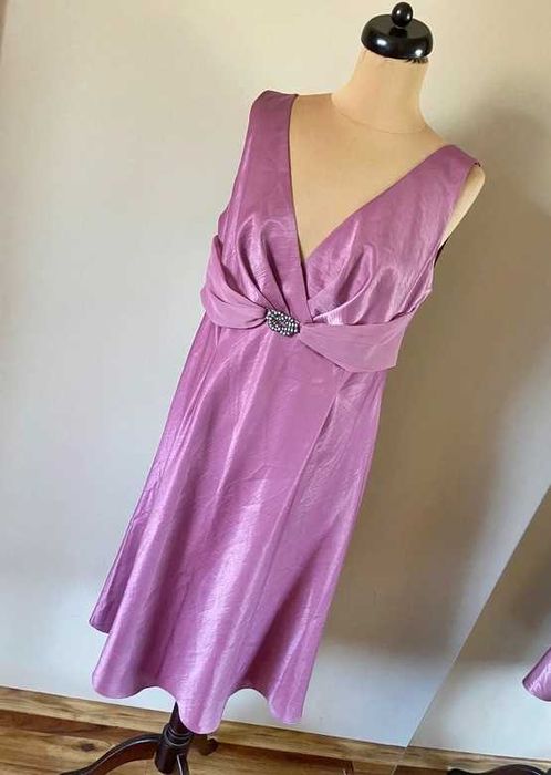 46 48 aldra sukienka roż pastele elegancka śliska +size plus size